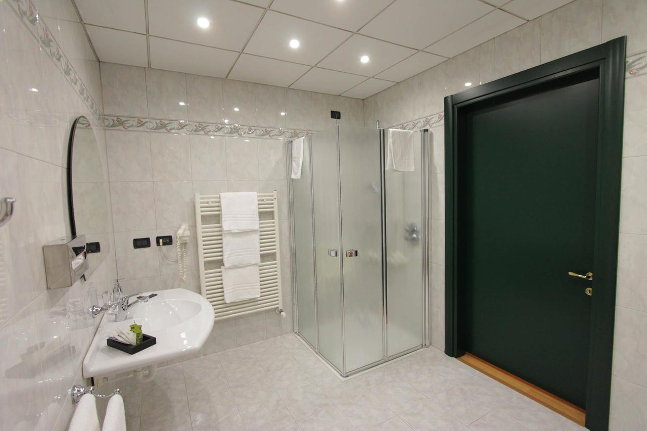 Europa Hotel 3*